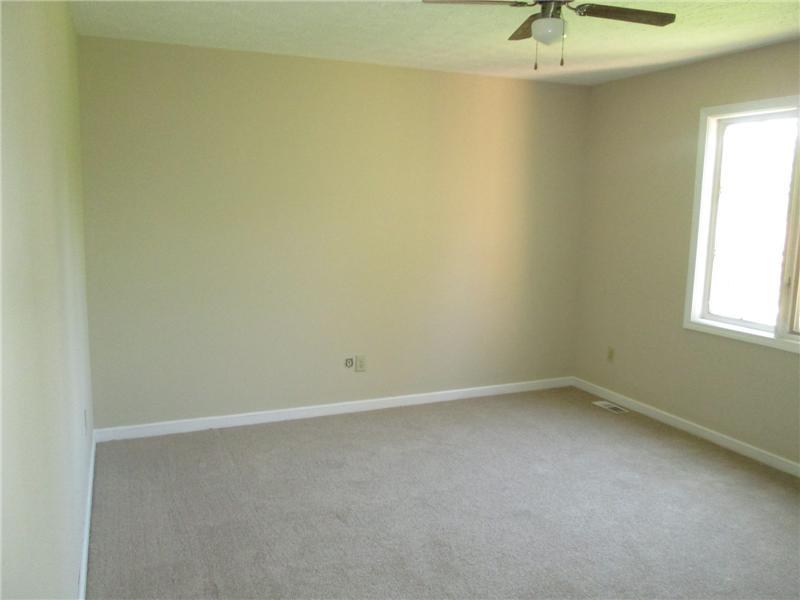 9915 Cumberland Ridge Lane Fishers, IN 46037 - Photo 6 of 10