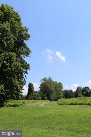 $2,250 | 1705 Mountainview Drive, Wayne, PA 19087