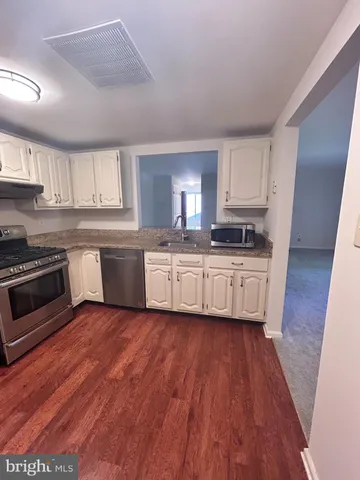 $2,250 | 1705 Mountainview Drive, Wayne, PA 19087