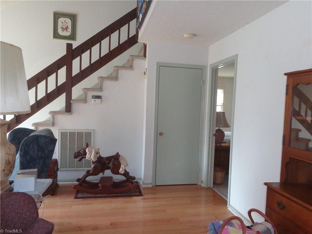 192 Pine Ridge Trail Pinnacle, NC 27043 - Photo 7 of 30