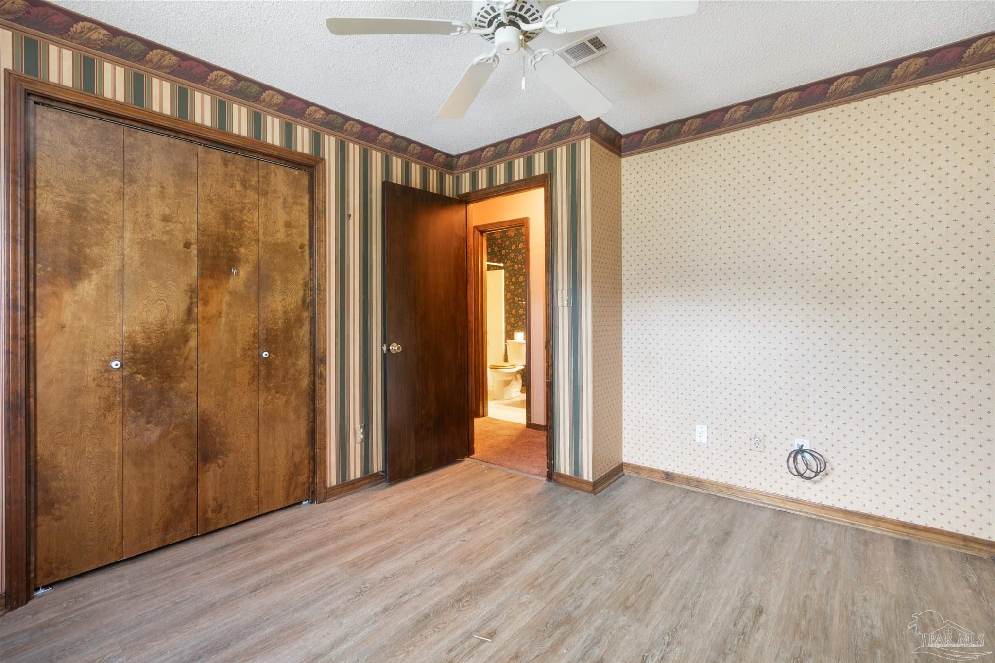 847 Ridge View Lane Pensacola, FL 32514 - Photo 13 of 28 Gallery Image 13