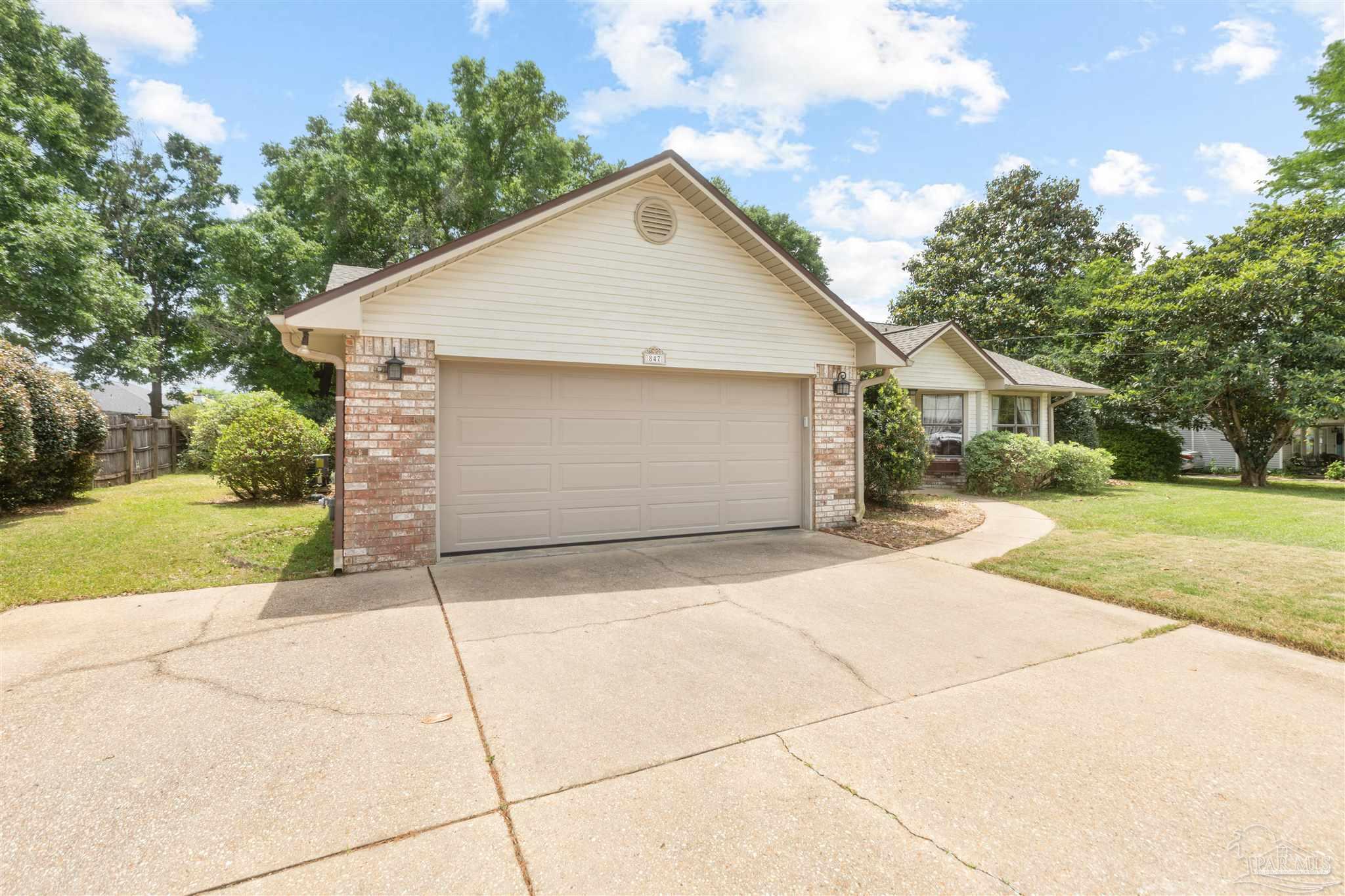 847 Ridge View Lane Pensacola, FL 32514 - Photo 23 of 28 Gallery Image 23