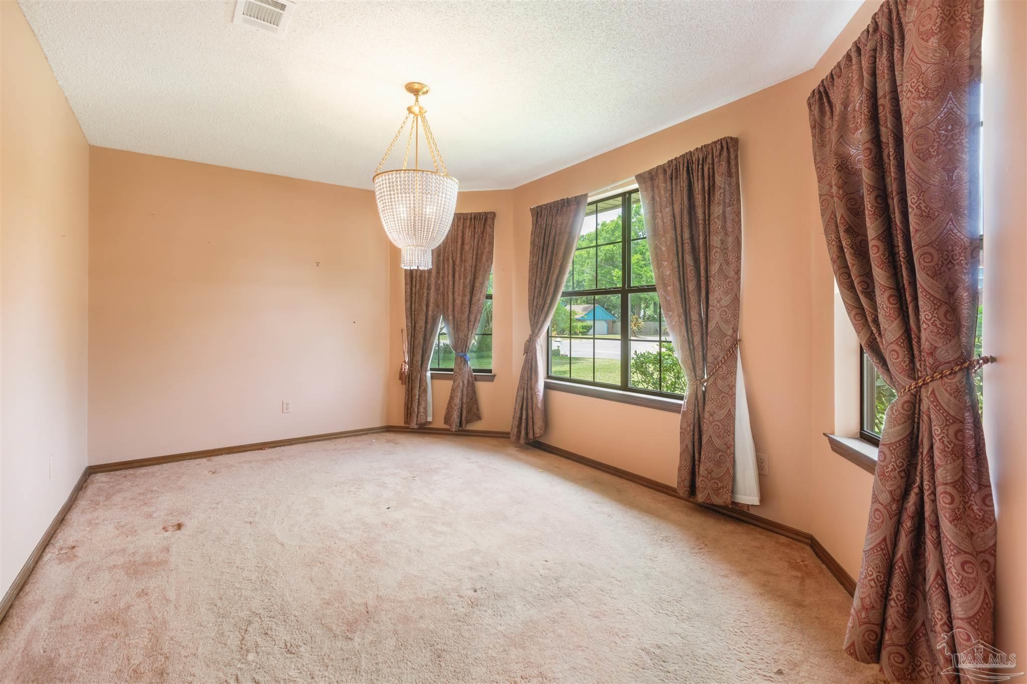 847 Ridge View Lane Pensacola, FL 32514 - Photo 5 of 28 Gallery Image 5