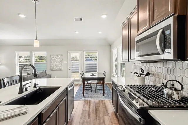 $360,000 | 1147 Muscadine Hollow Lane, Richmond, TX 77406