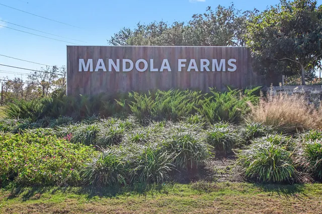 $360,000 | 1147 Muscadine Hollow Lane, Richmond, TX 77406