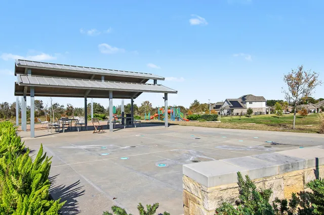 $360,000 | 1147 Muscadine Hollow Lane, Richmond, TX 77406