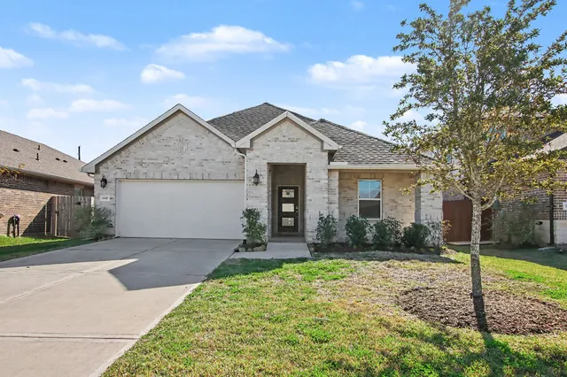 $360,000 | 1147 Muscadine Hollow Lane, Richmond, TX 77406