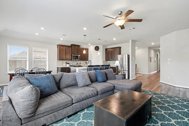 $360,000 | 1147 Muscadine Hollow Lane, Richmond, TX 77406