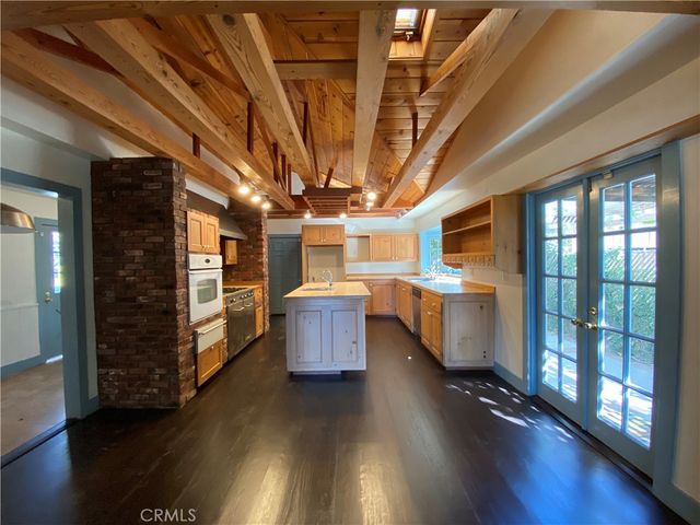 $5,500 | 26088 Adamor Road, Calabasas, CA 91302