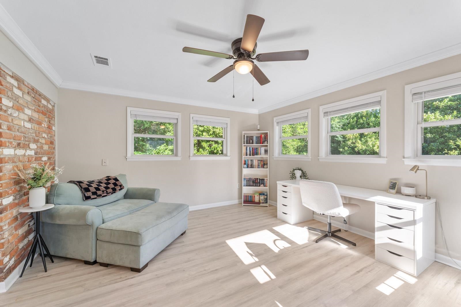 1825 Sharon Road Tallahassee, FL 32303 - Photo 1 of 24