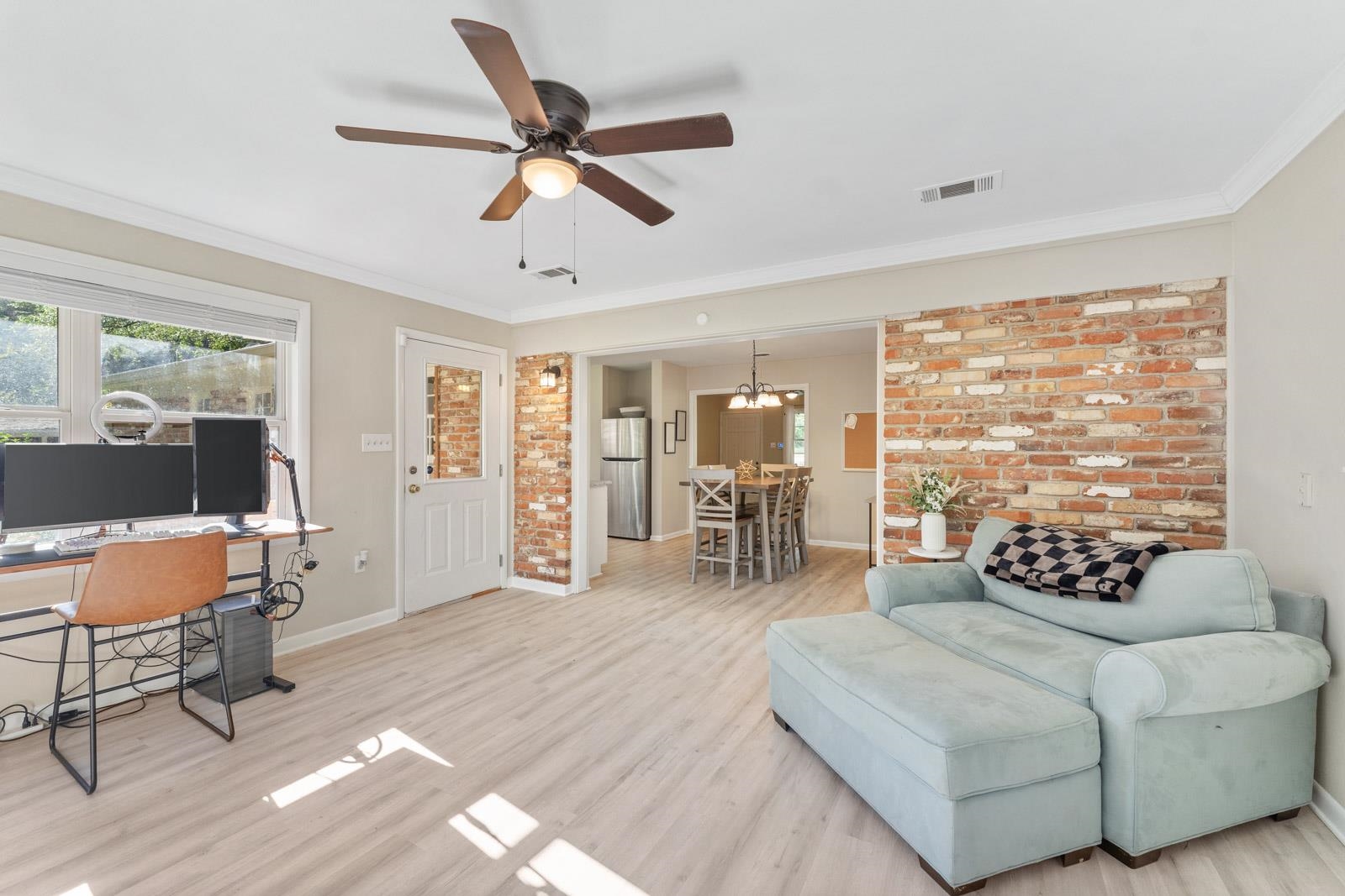 1825 Sharon Road Tallahassee, FL 32303 - Photo 3 of 24