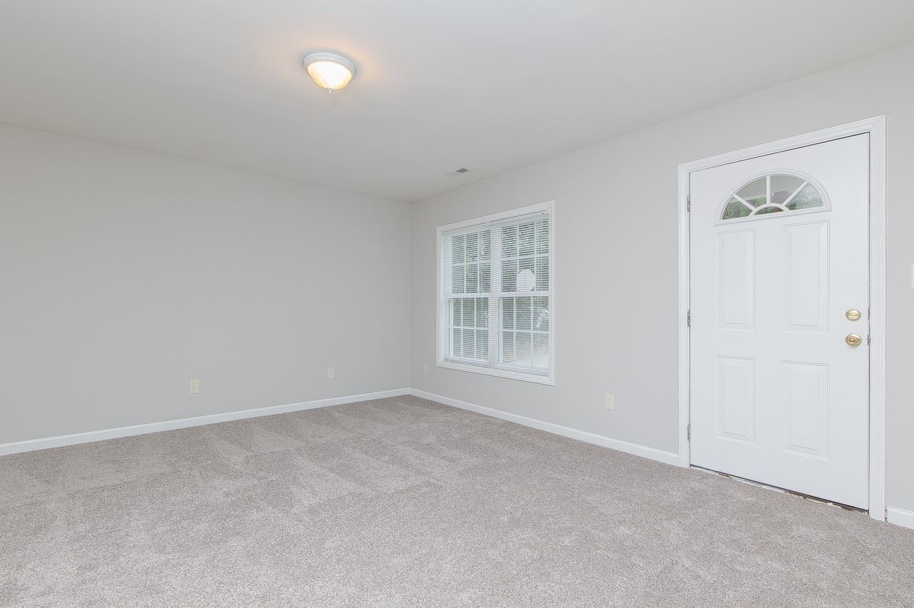 2306 Oak Ridge Boulevard Durham, NC 27707 - Photo 4 of 15 Photo 4