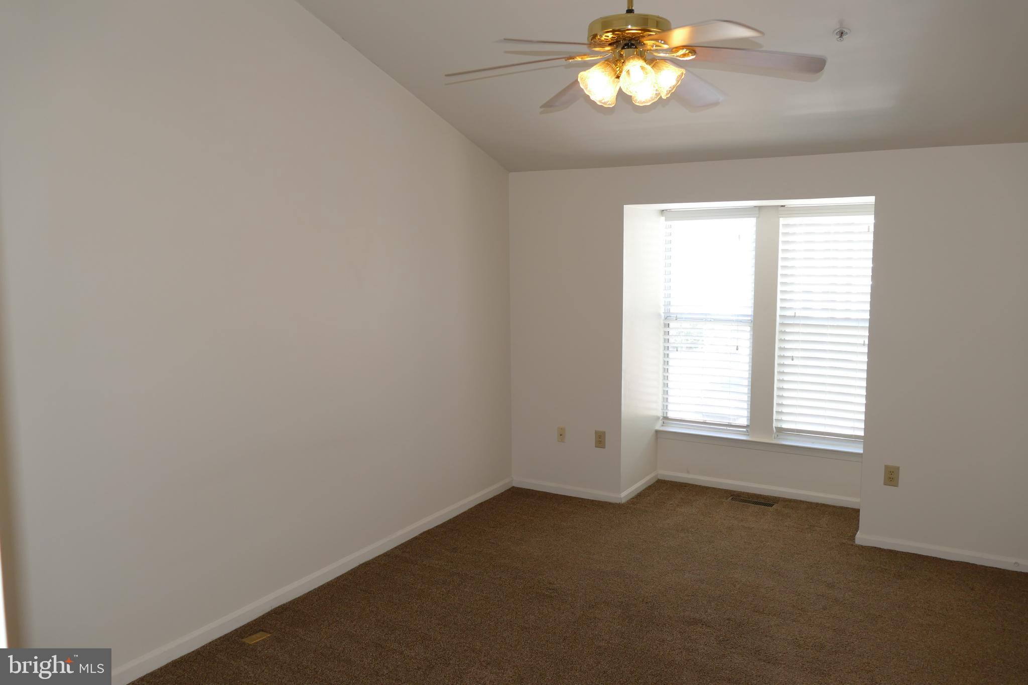 228 Sycamore Ridge Road Laurel, MD 20724 - Photo 18 of 34 Spacious master bedroom
