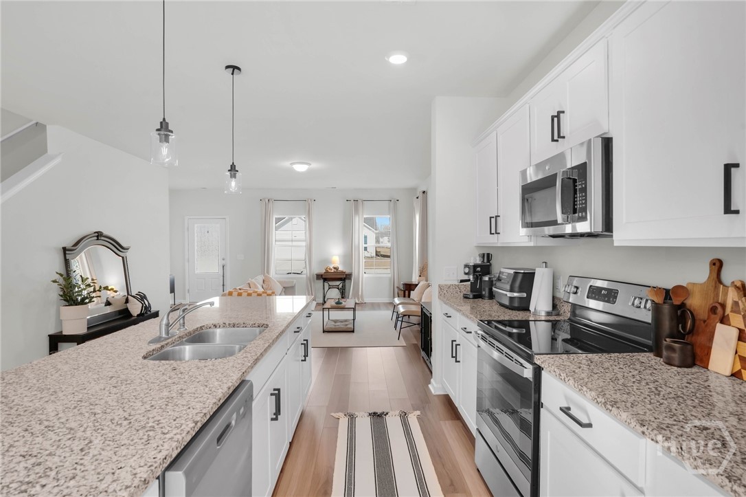 1379 Waybridge Way Richmond Hill, GA 31324 - Photo 17 of 50