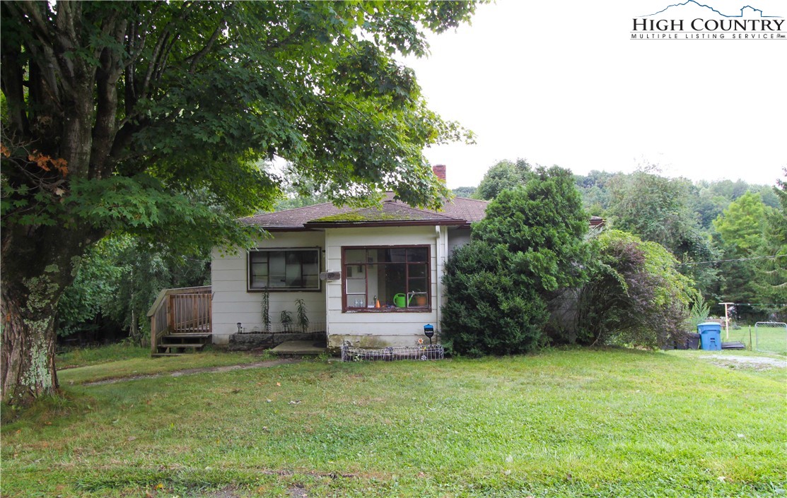 200 Spruce Street Boone, NC 28607 - Photo 3 of 21 Gallery Image 3