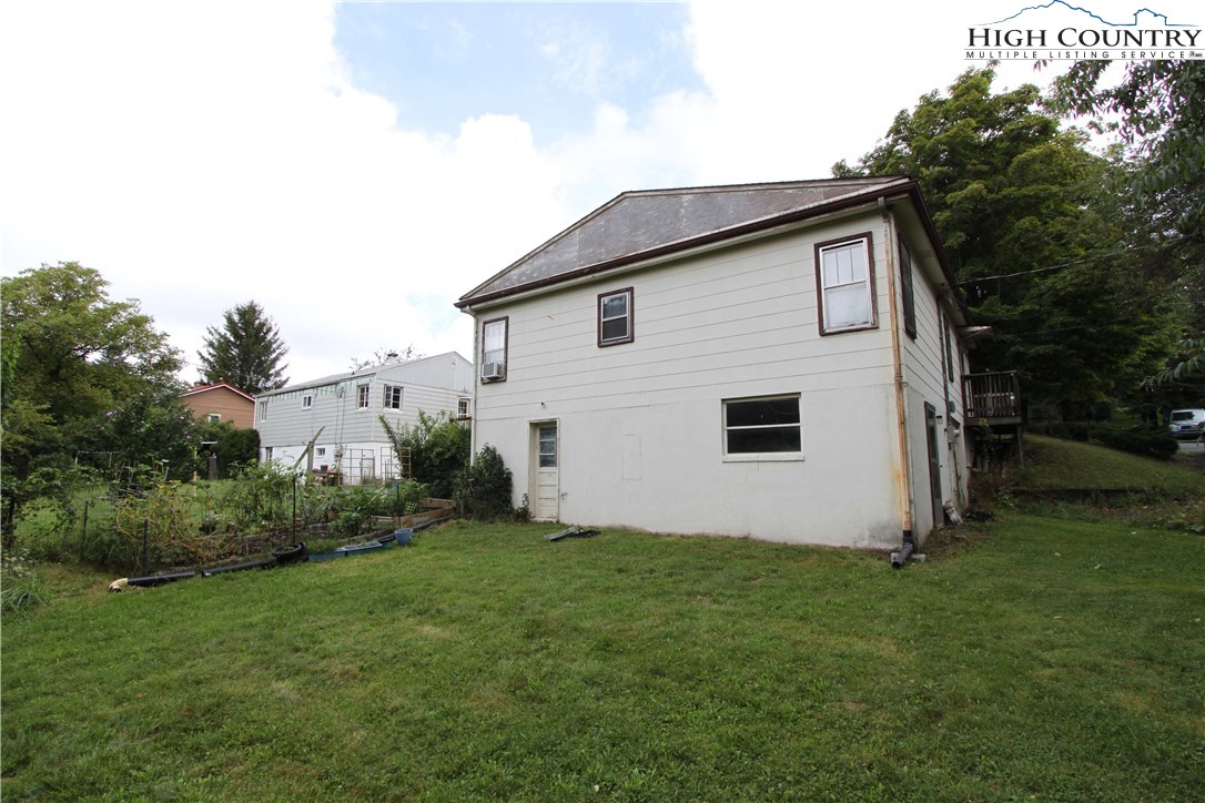 200 Spruce Street Boone, NC 28607 - Photo 6 of 21 Gallery Image 6