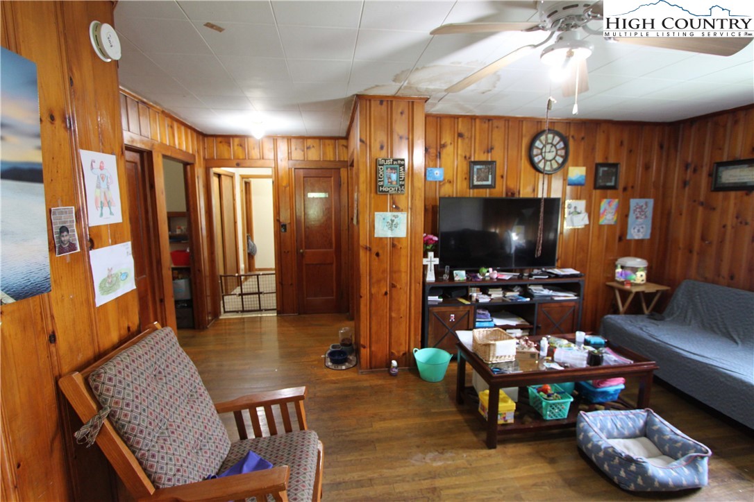 200 Spruce Street Boone, NC 28607 - Photo 10 of 21 Gallery Image 10