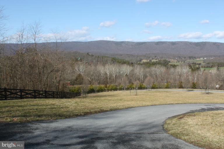 457 Back Mountain Road Winchester, VA 22602 - Photo 15 of 30 View