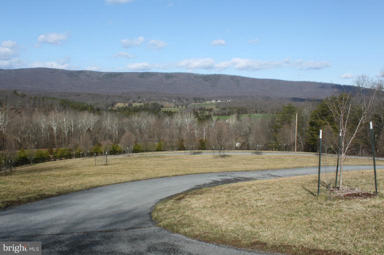 457 Back Mountain Road Winchester, VA 22602 - Photo 23 of 30 View
