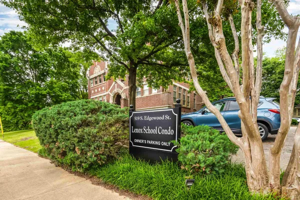 $214,900 | 519 South Edgewood Street, Unit 202, Memphis, TN 38104