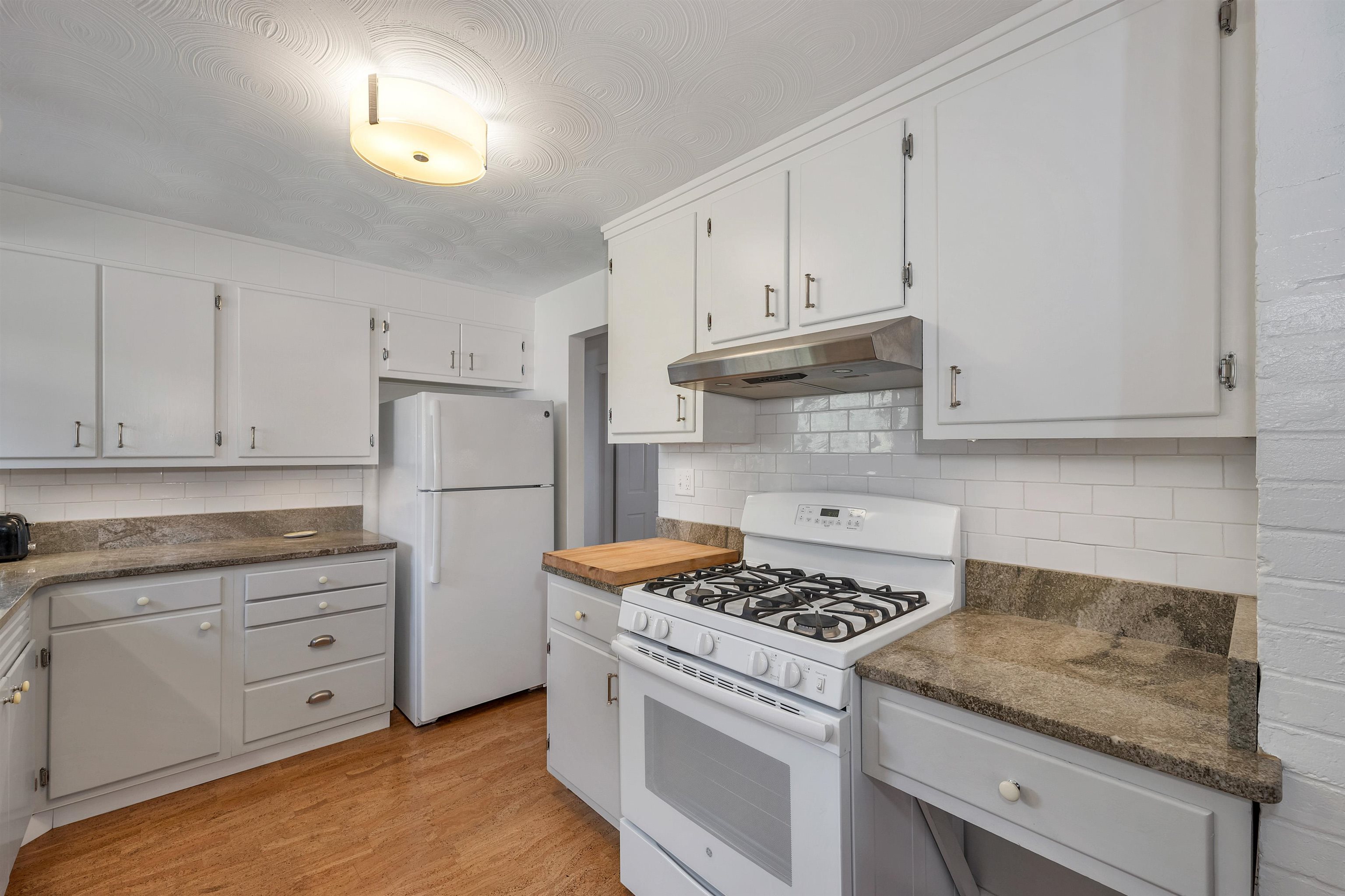 2 Godfrey Avenue Hampton, NH 03842 - Photo 5 of 22