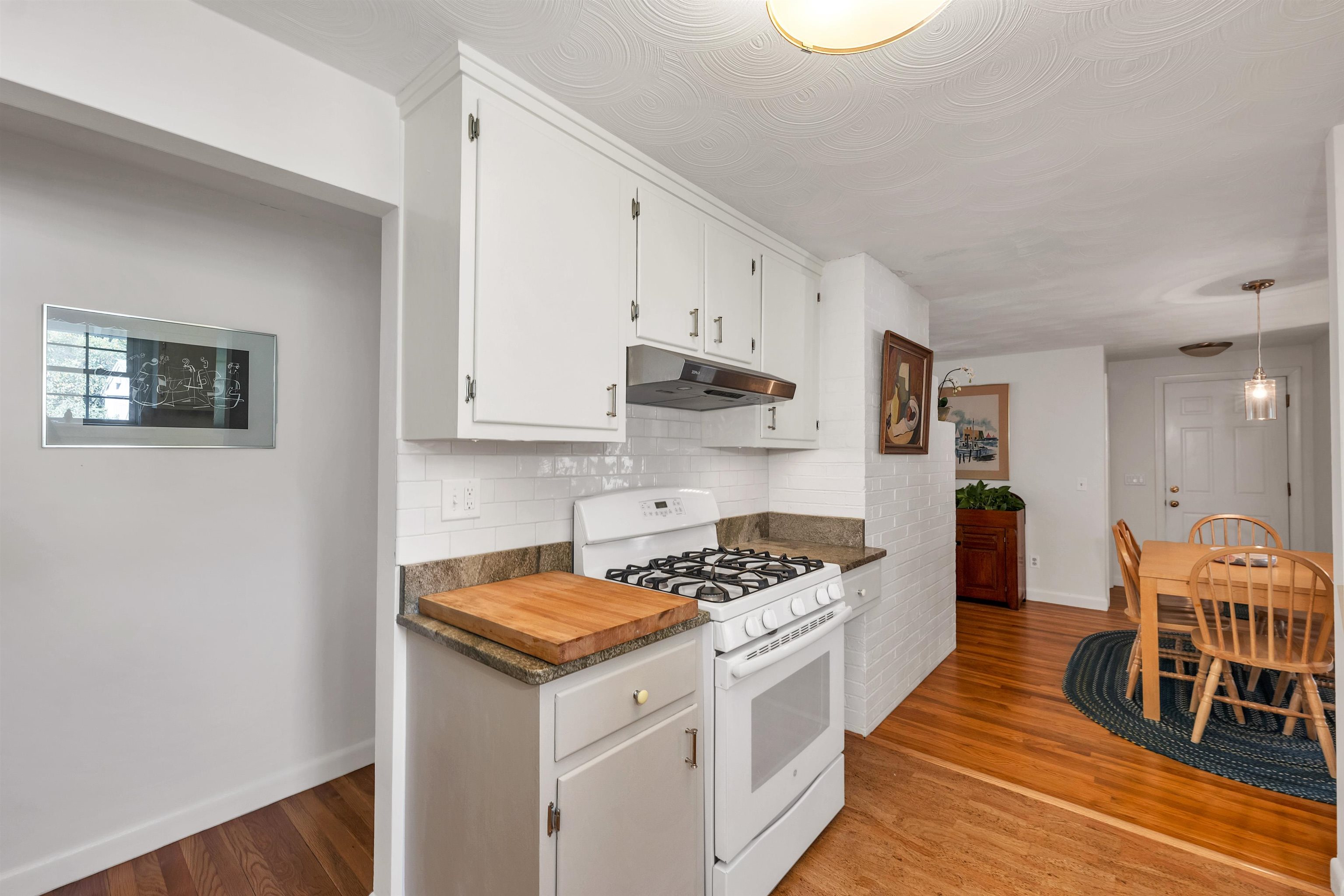 2 Godfrey Avenue Hampton, NH 03842 - Photo 6 of 22