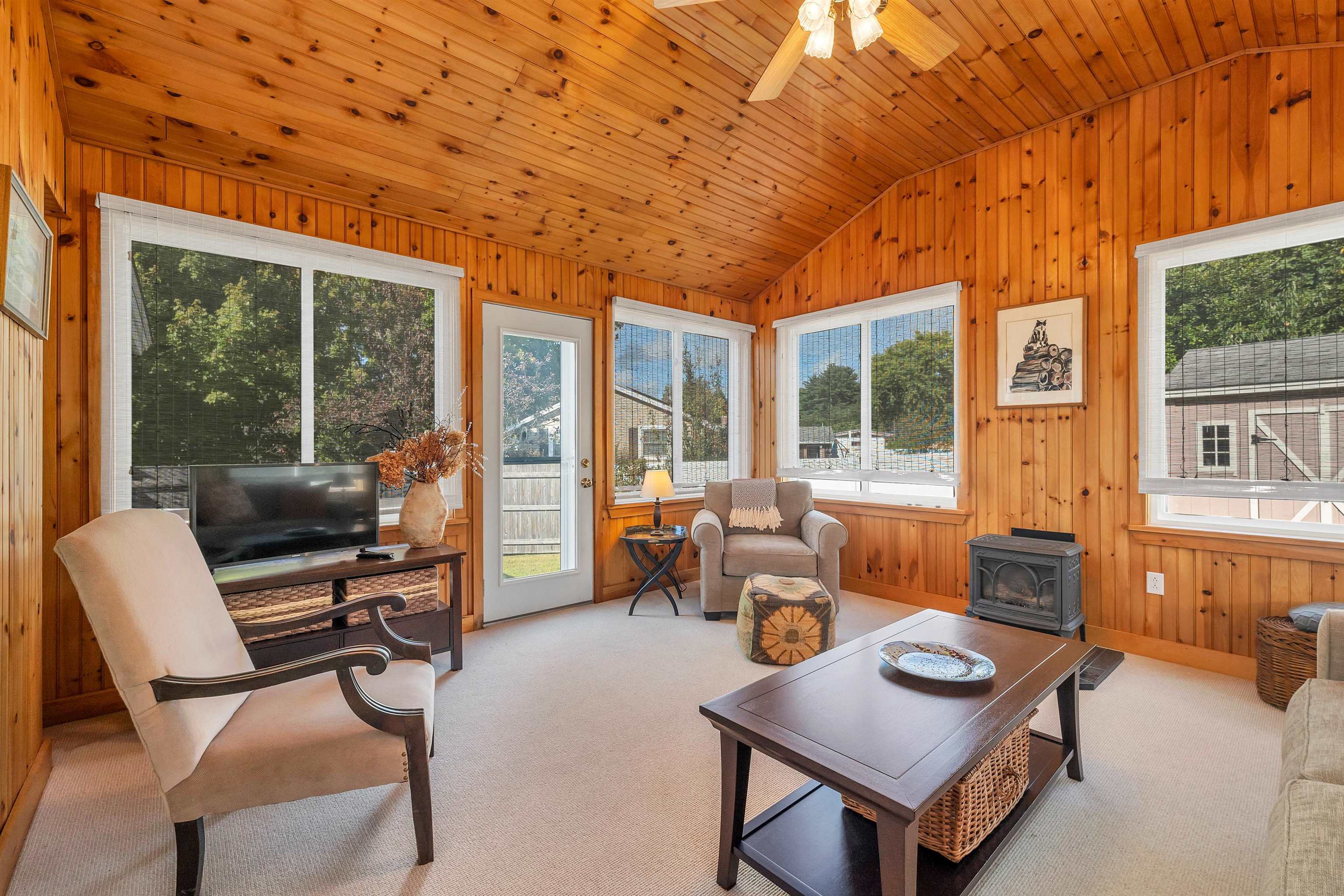 2 Godfrey Avenue Hampton, NH 03842 - Photo 8 of 22