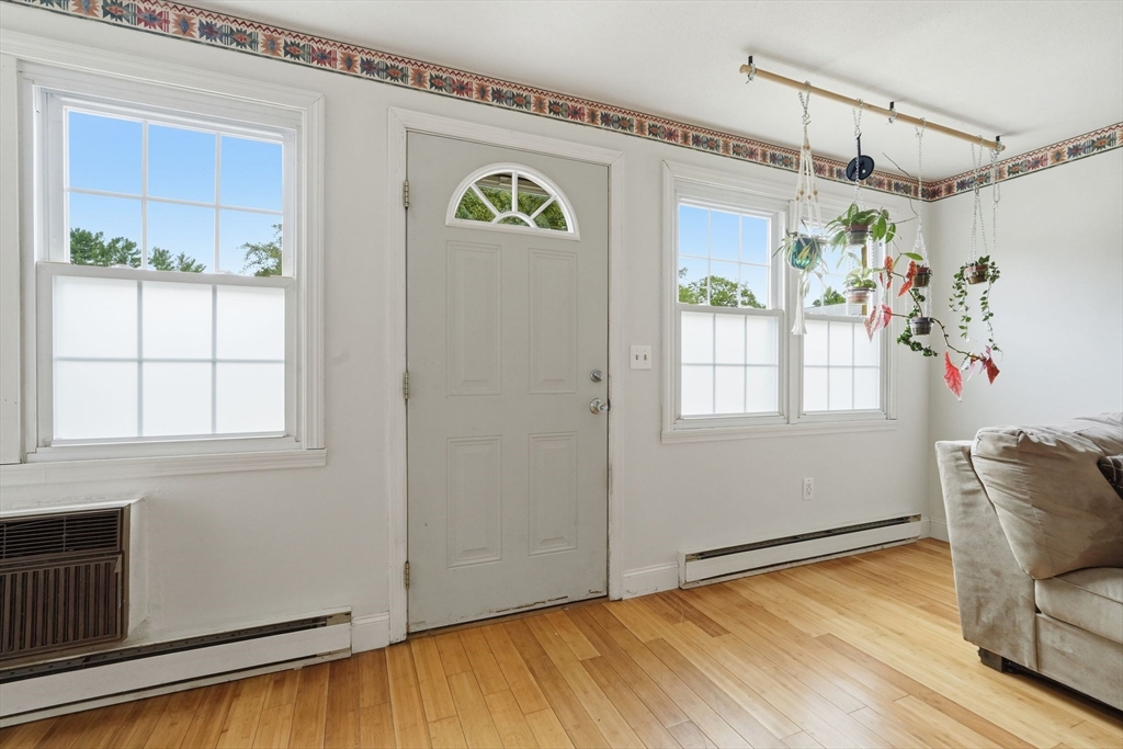 540 Granby Road, Unit 21 South Hadley, MA 01075 - Photo 5 of 31