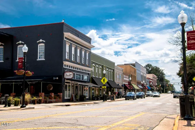 $1,499,500 | 717 Ahad Court, Apex, NC 27523