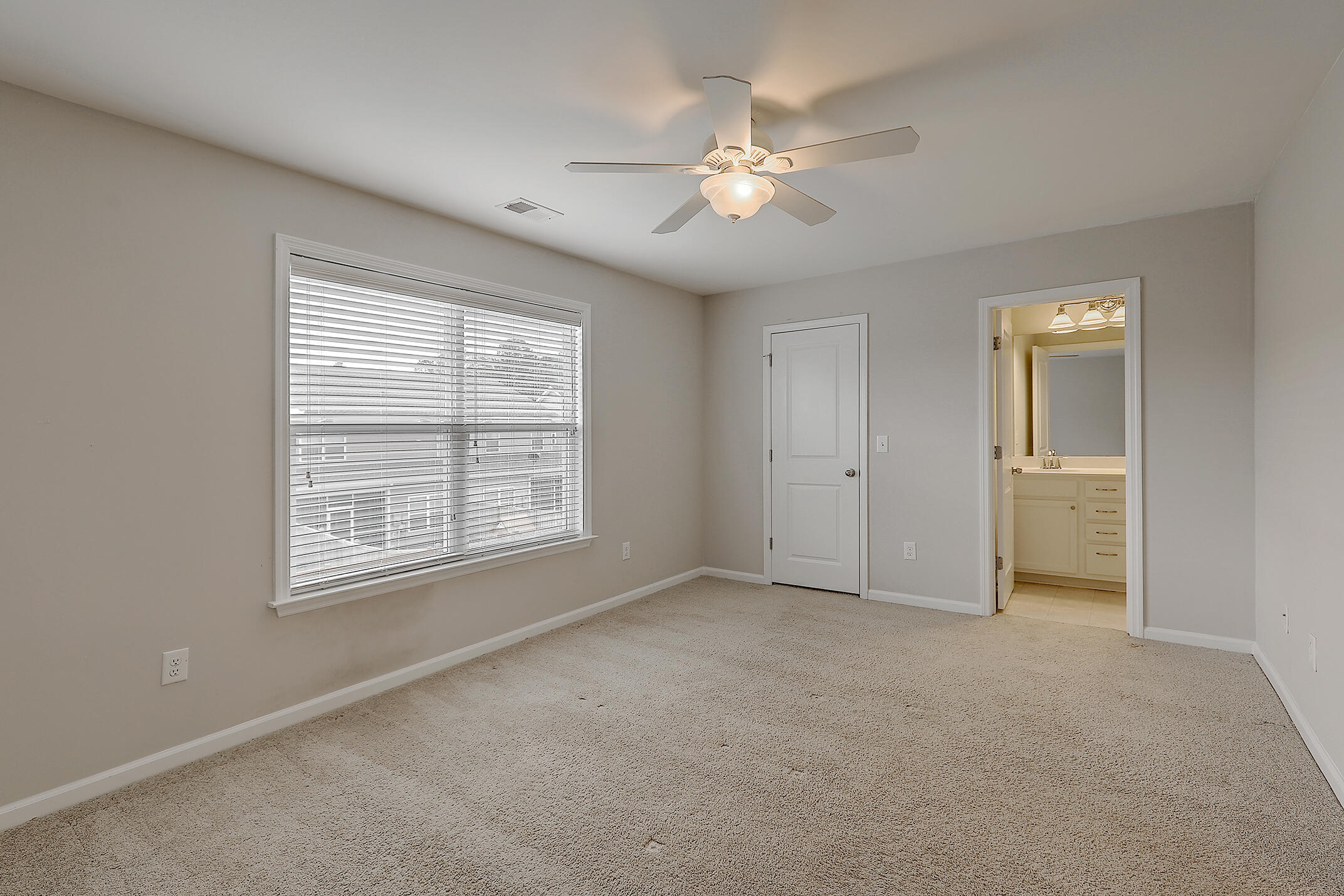 270 Swallowtail Lane Goose Creek, SC 29445 - Photo 19 of 26 1R3A2008_09_10_11_12_13_14