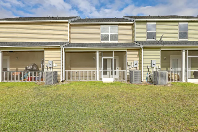 $1,850 | 270 Swallowtail Lane, Goose Creek, SC 29445