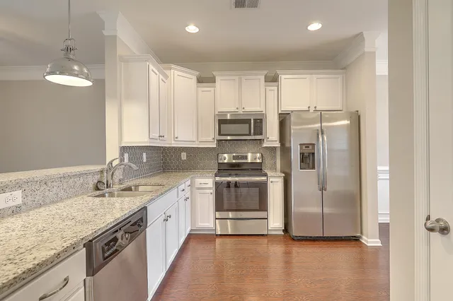 $1,850 | 270 Swallowtail Lane, Goose Creek, SC 29445