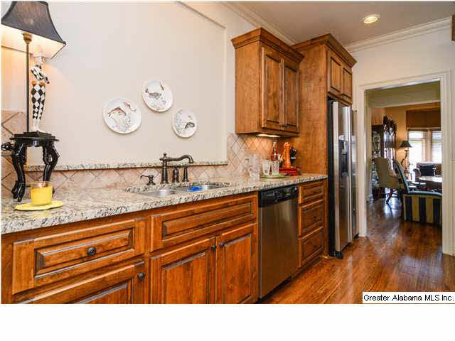 213 Sterling Gate Lane Alabaster, AL 35007 - Photo 9 of 32