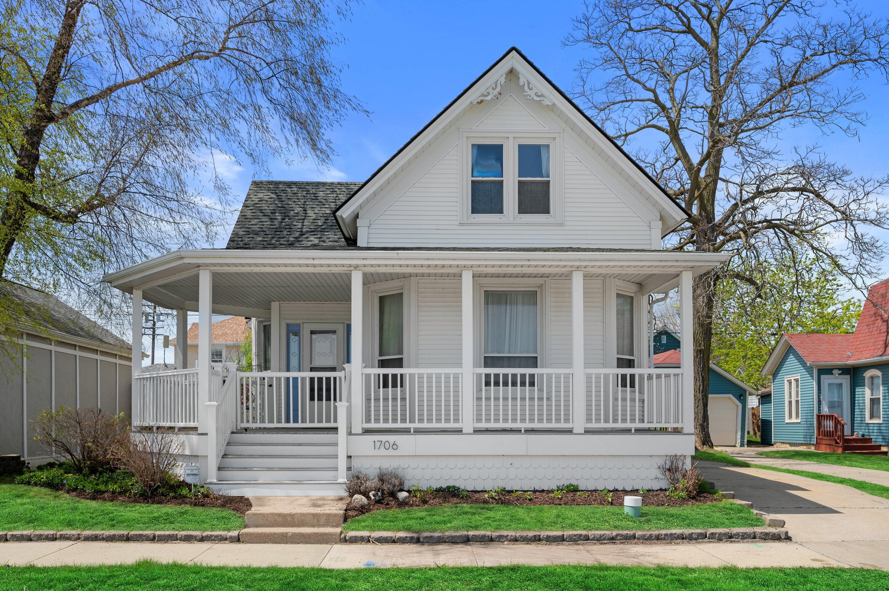 1706 Michigan Boulevard Racine, WI 53402 - Photo 1 of 1 1706 Michigan Blvd.