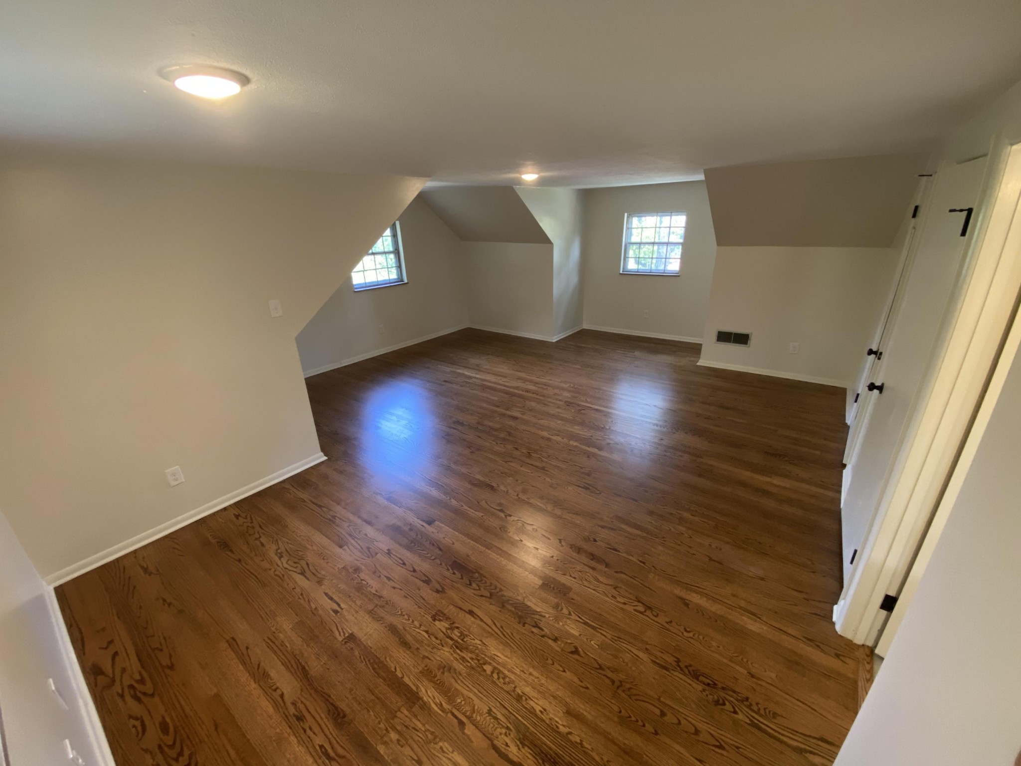 241 Clearfield Road Southwest Knoxville, TN 37922 - Photo 10 of 16 Gallery Image 10