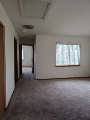 $2,400 | 283 Camel Bend Court, Schaumburg, IL 60107