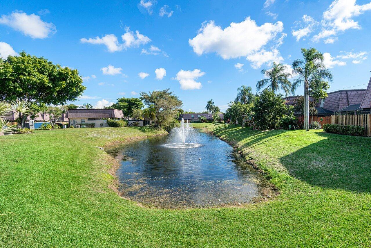 7689 Courtyard Run West Boca Raton, FL 33433 - Photo 21 of 27 Lake
