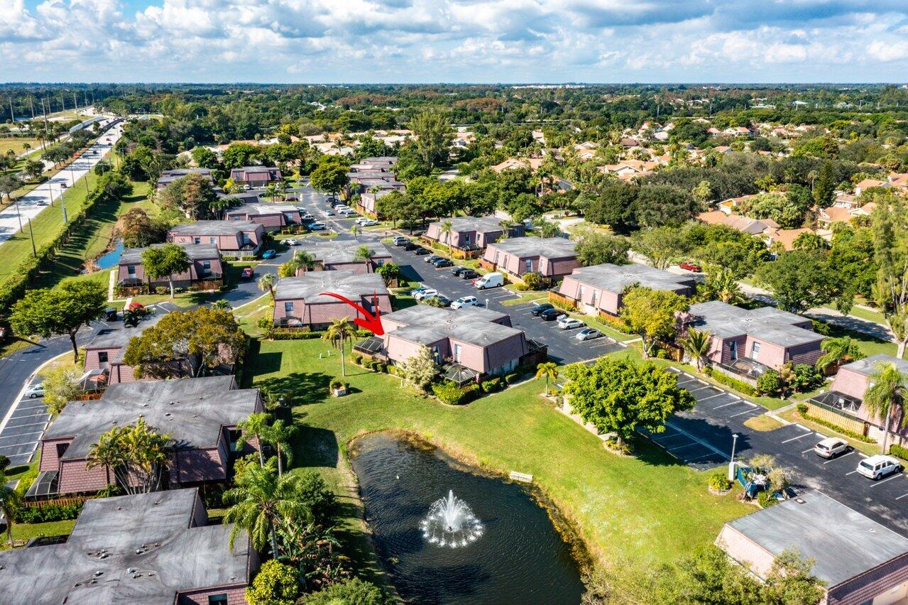 7689 Courtyard Run West Boca Raton, FL 33433 - Photo 26 of 27 Center of community