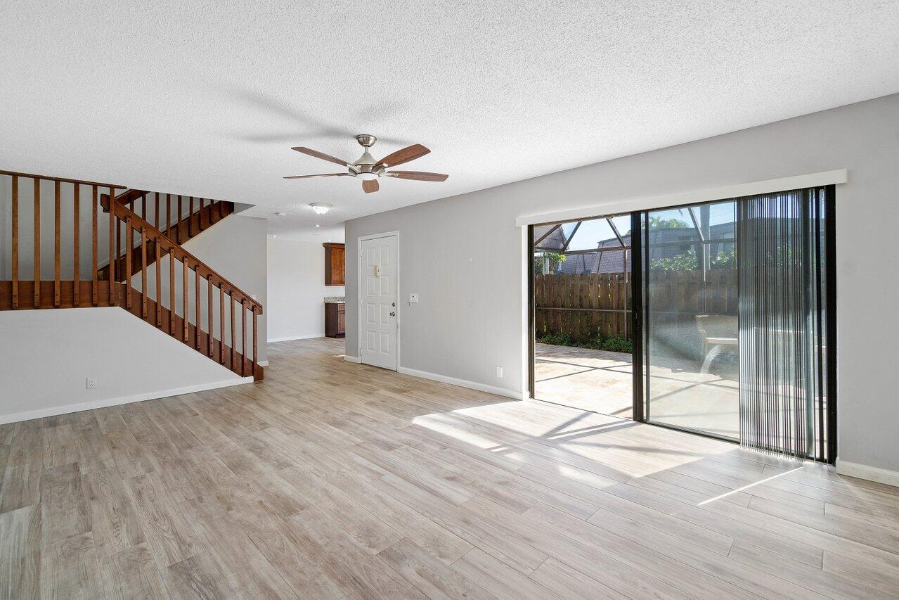 7689 Courtyard Run West Boca Raton, FL 33433 - Photo 9 of 27 Wood look tile