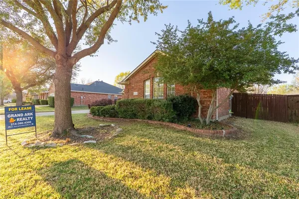 $2,750 | 15722 Wrangler Drive, Frisco, TX 75035