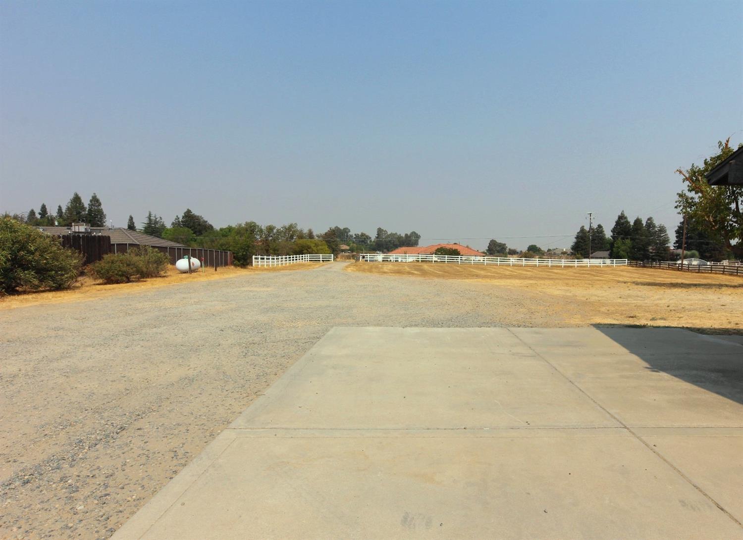16600 La Canada Road Madera, CA 93636 - Photo 42 of 45 Gallery Image 42