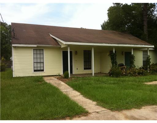 2574-80 Rue Pickney Mandeville, LA 70448 - Photo 9 of 19 Gallery Image 9