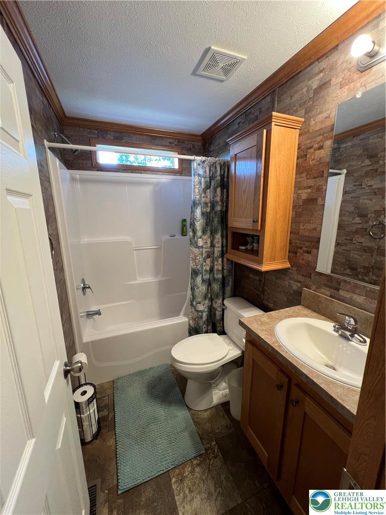 12 Springridge Road Bath, PA 18014 - Photo 21 of 61
