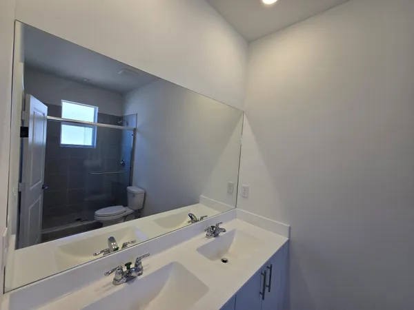 $2,500 | 1193 Southeast 1st Avenue, Florida City, FL 33034