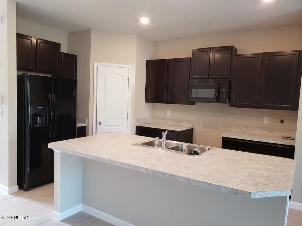 5370 Kellar Circle Jacksonville, FL 32218 - Photo 4 of 21 Elan Kitchen 3