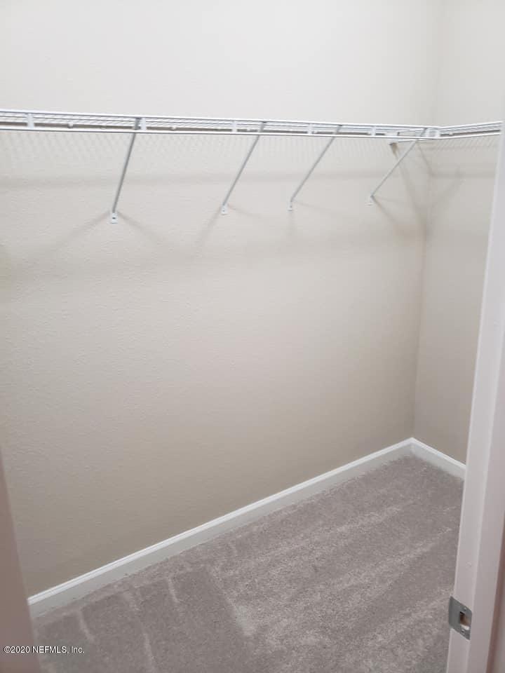 5370 Kellar Circle Jacksonville, FL 32218 - Photo 7 of 21 a view of a room
