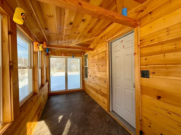 $345,000 | 2 Hutchinson Street, Franklin, NH 03235