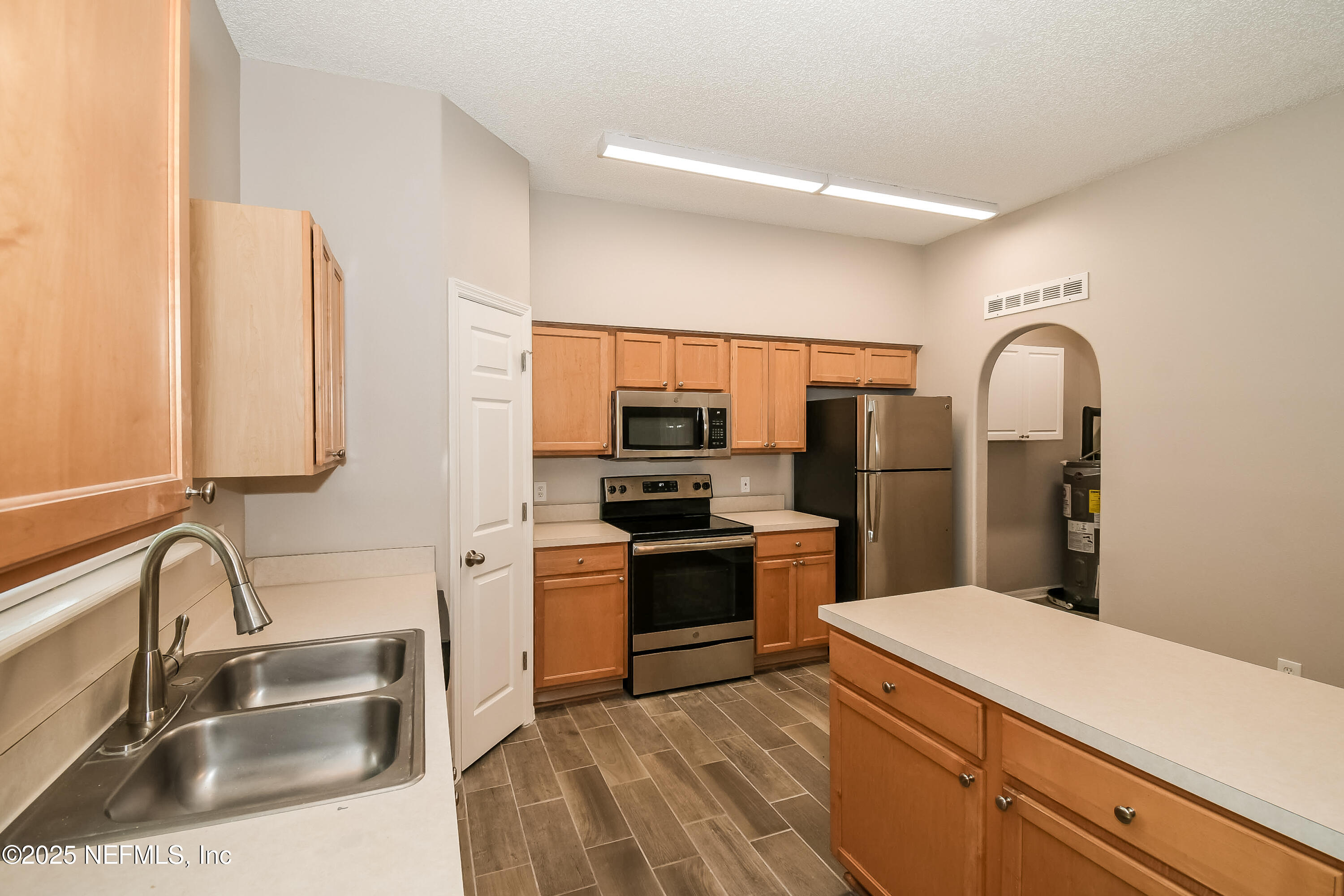 12284 Hickory Forest Road Jacksonville, FL 32226 - Photo 7 of 15 008-photo-kitchen-7375679