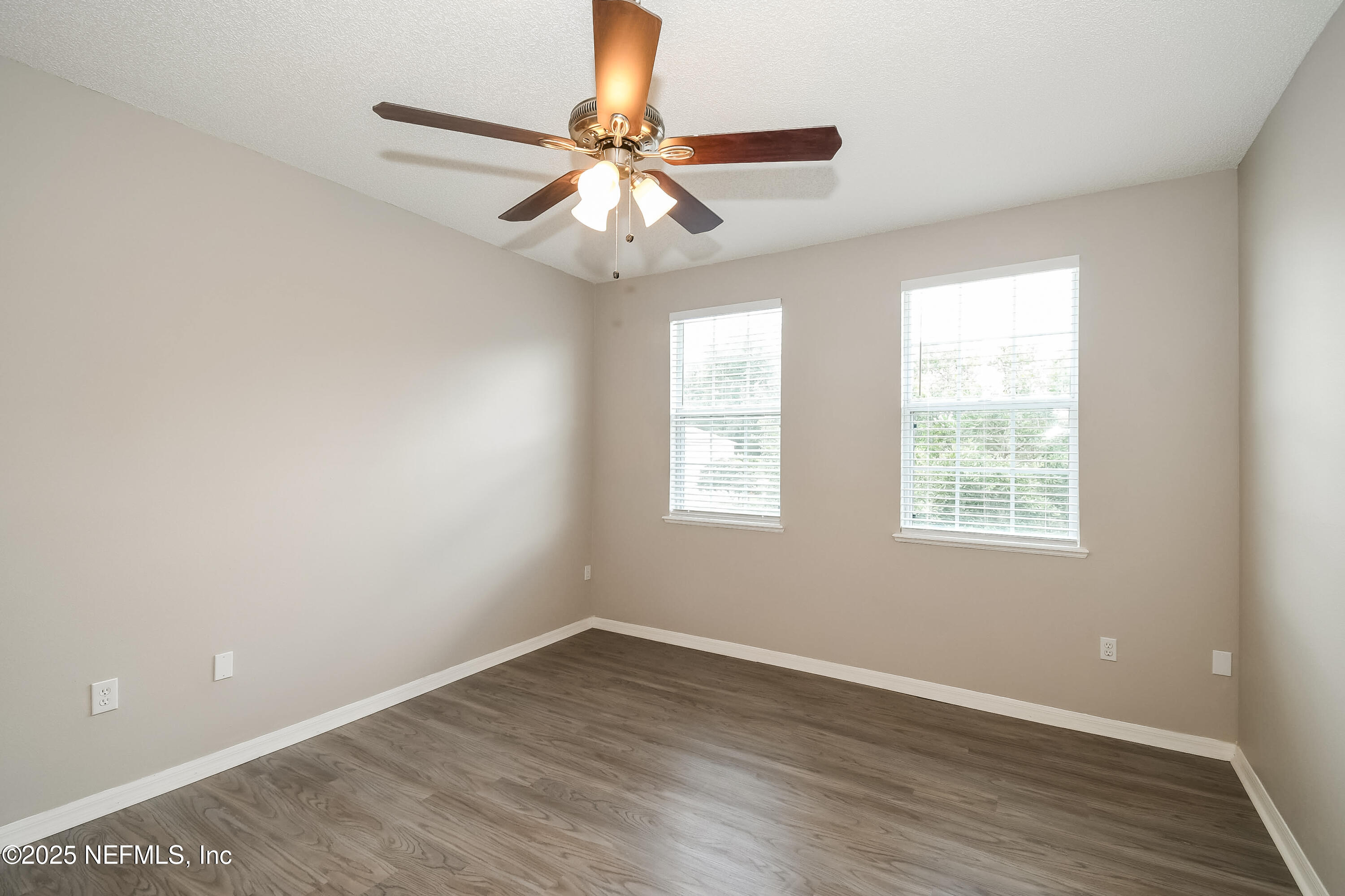 12284 Hickory Forest Road Jacksonville, FL 32226 - Photo 9 of 15 010-photo-master-bedroom-7375686