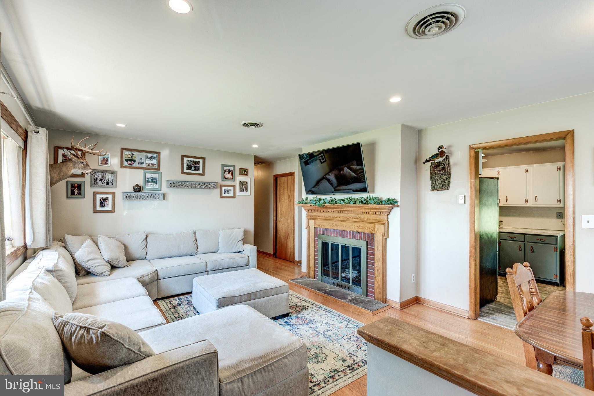 4928 Old Quarter Road Upperco, MD 21155 - Photo 16 of 62 Gallery Image 16